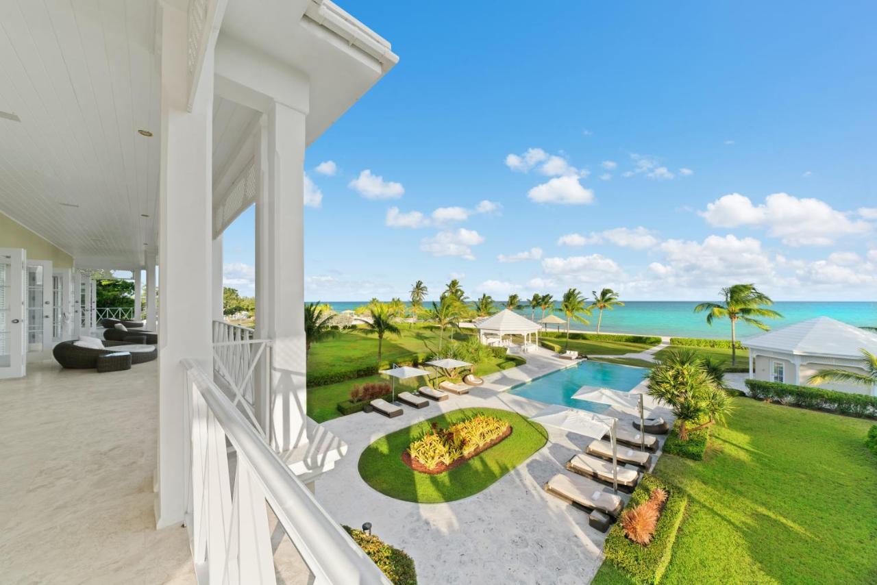 Blake House * Nassau